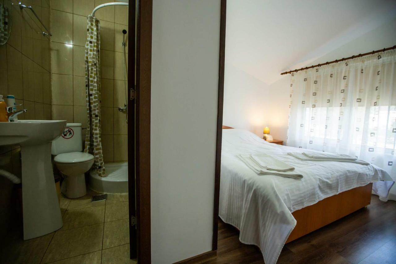 Casa Matei Hotel Махмудия Екстериор снимка